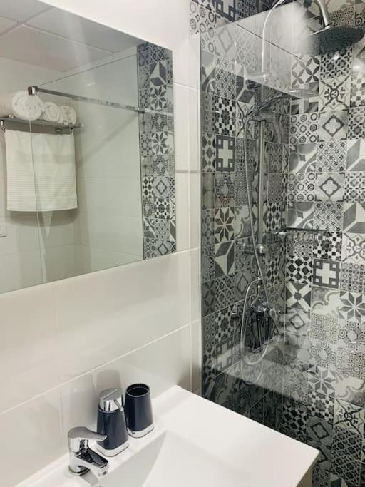 Alterhome Luminoso Estudio Con Piscina Y Maravillosas Vistas Torremolinos Extérieur photo
