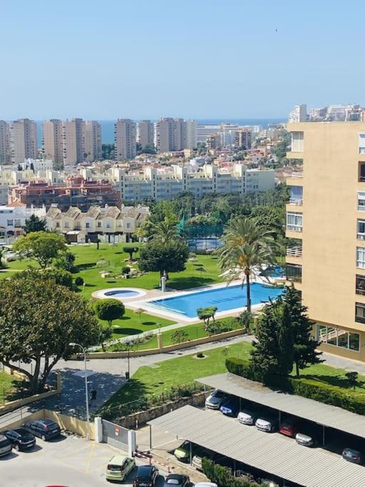 Alterhome Luminoso Estudio Con Piscina Y Maravillosas Vistas Torremolinos Extérieur photo